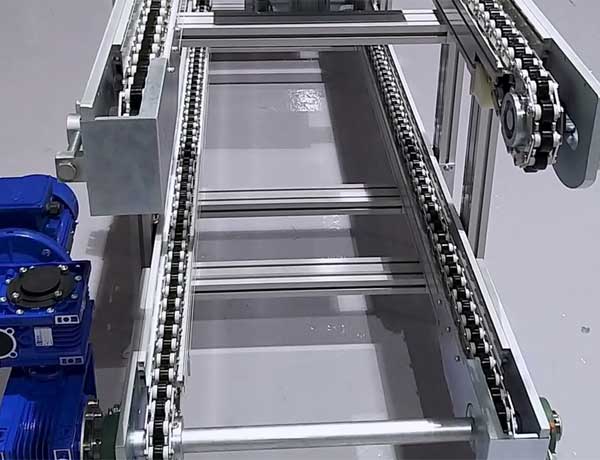 Free-Flow Chain Conveyors